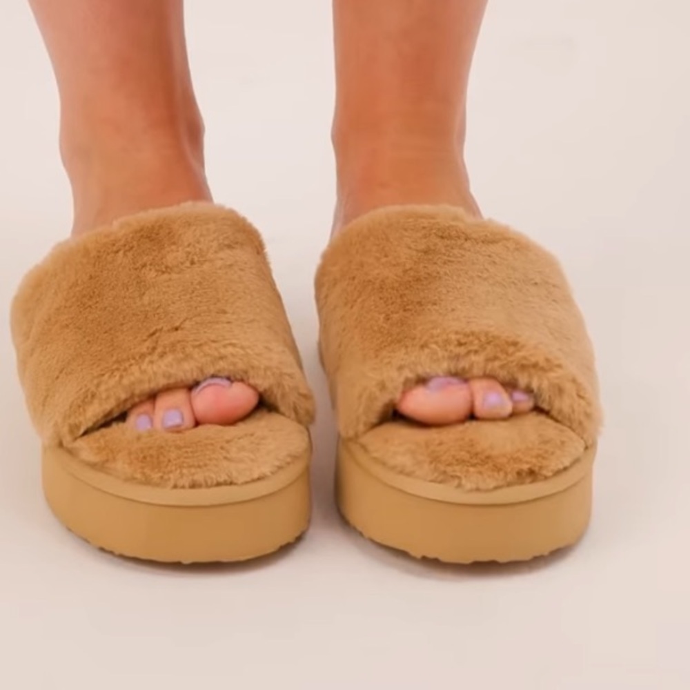 MUK LUKS Kirstey Slide In Irish Cream Med 7-8 - Picture 1 of 12